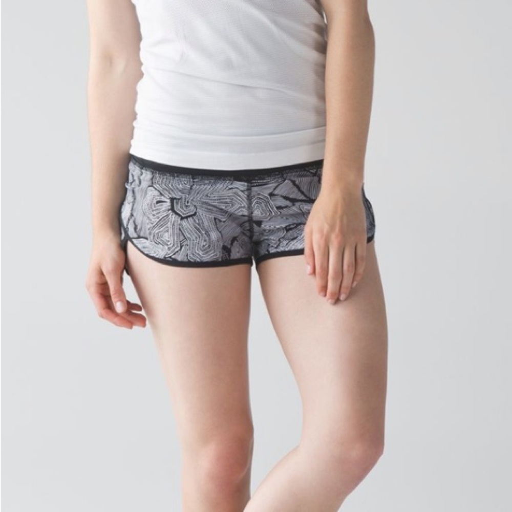 Lululemon Speed Short - Picture 3 of 9